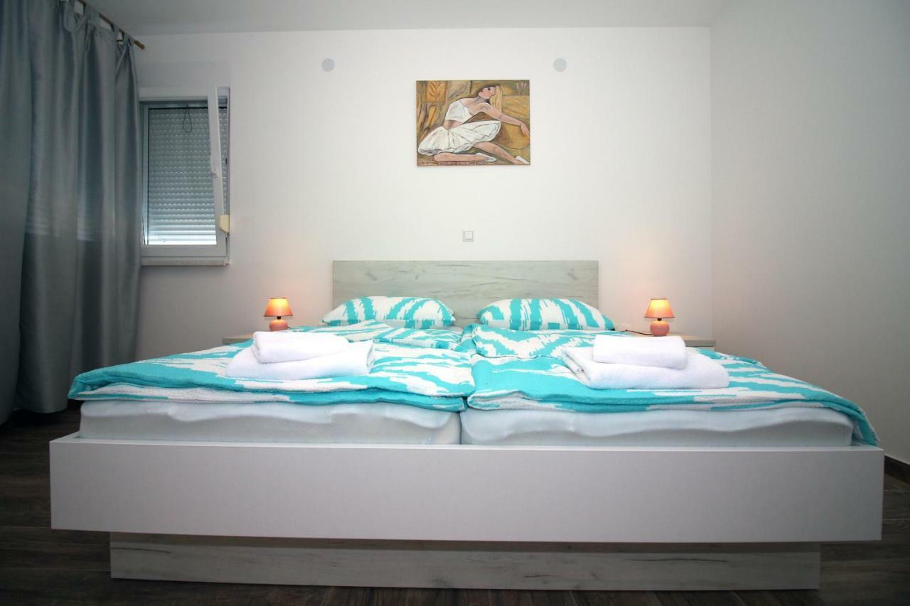 Apartments Lalea Задар Екстериор снимка