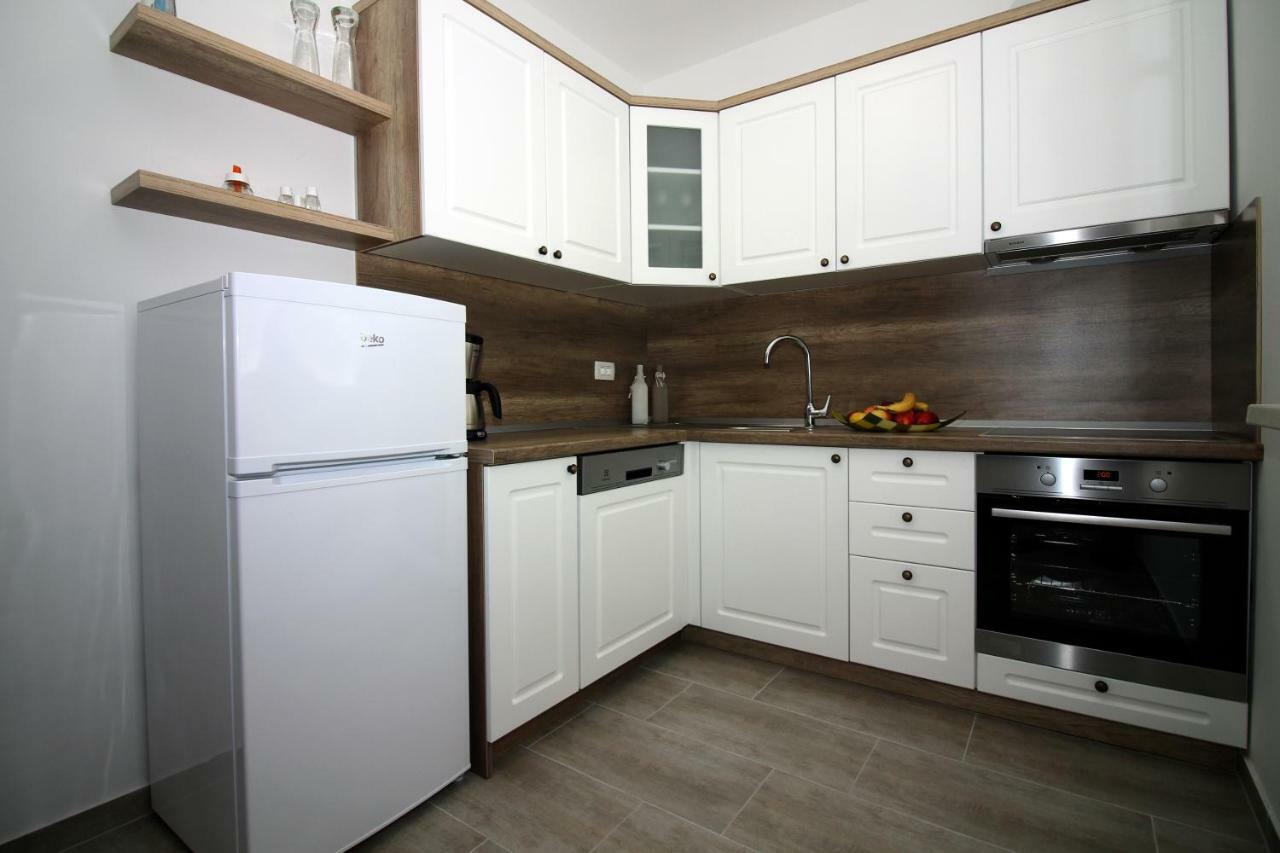 Apartments Lalea Задар Екстериор снимка
